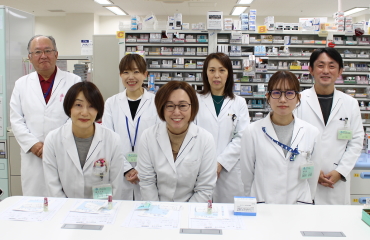 薬局スタッフ 薬局スタッフ