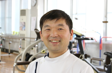 屋敷福太郎科長 屋敷福太郎科長
